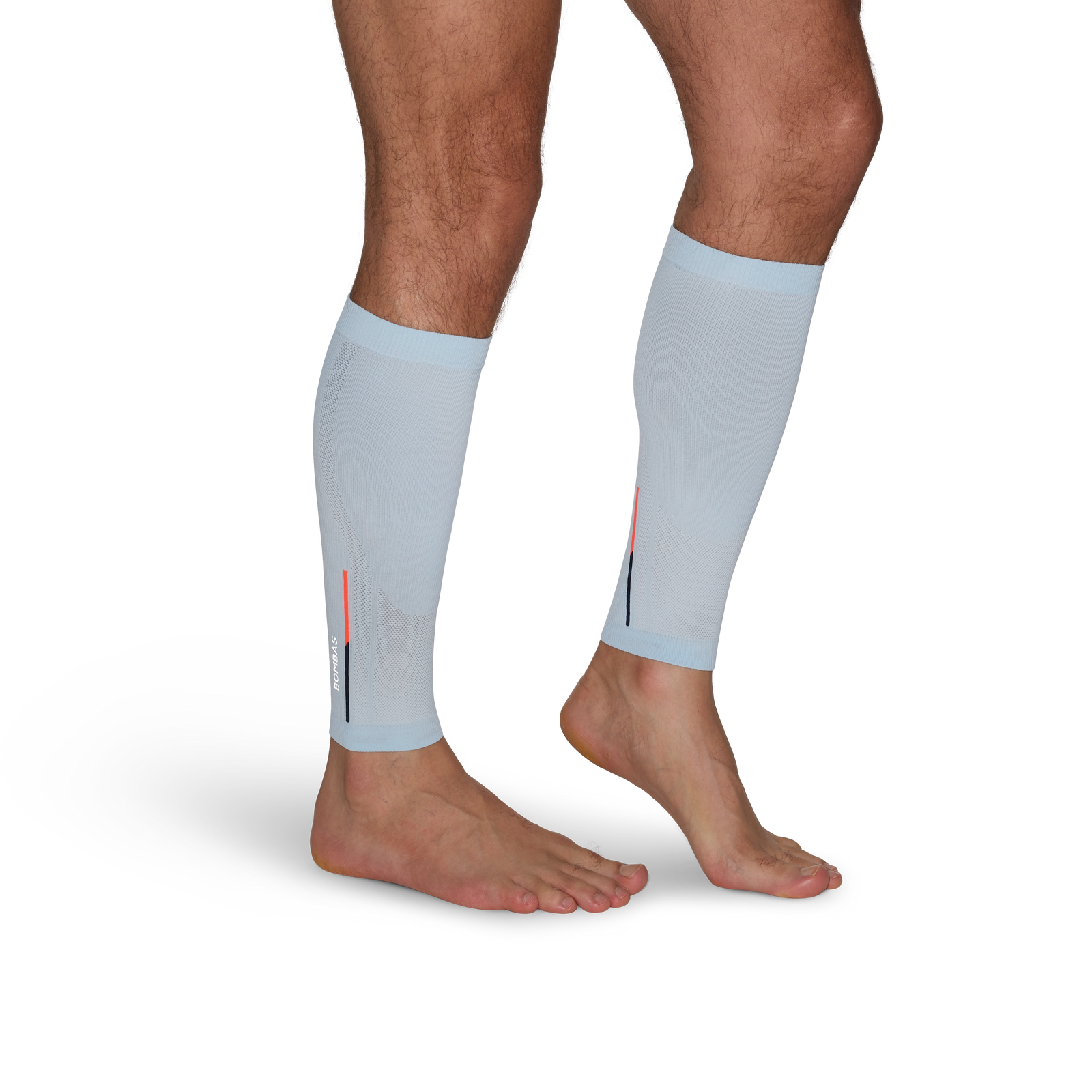 official-bombas::10402-cloudmist-adult-male-onmodel-3-transparent-_1_.png