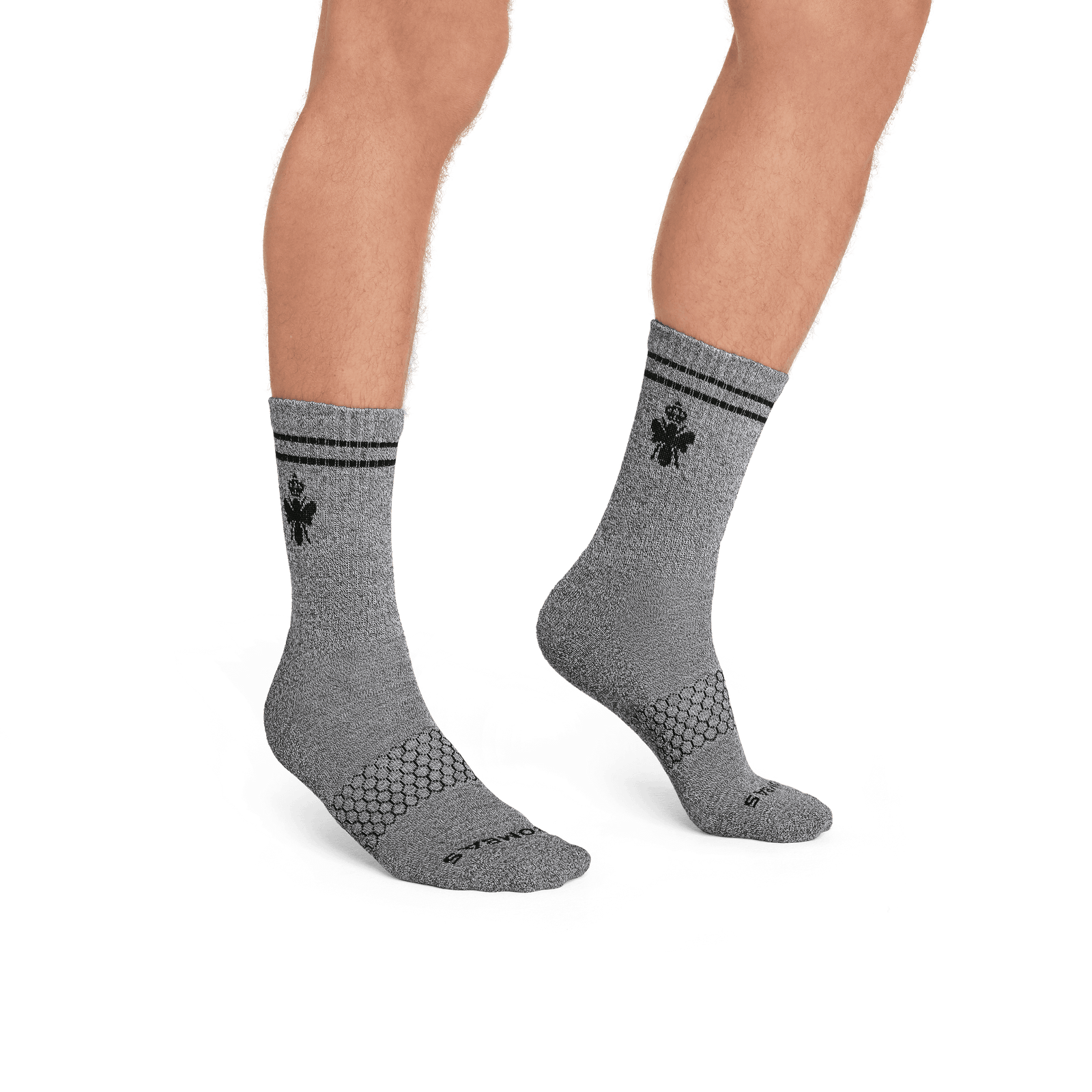 official-bombas::7864-charcoal-black-adult-male-3-transparent.png