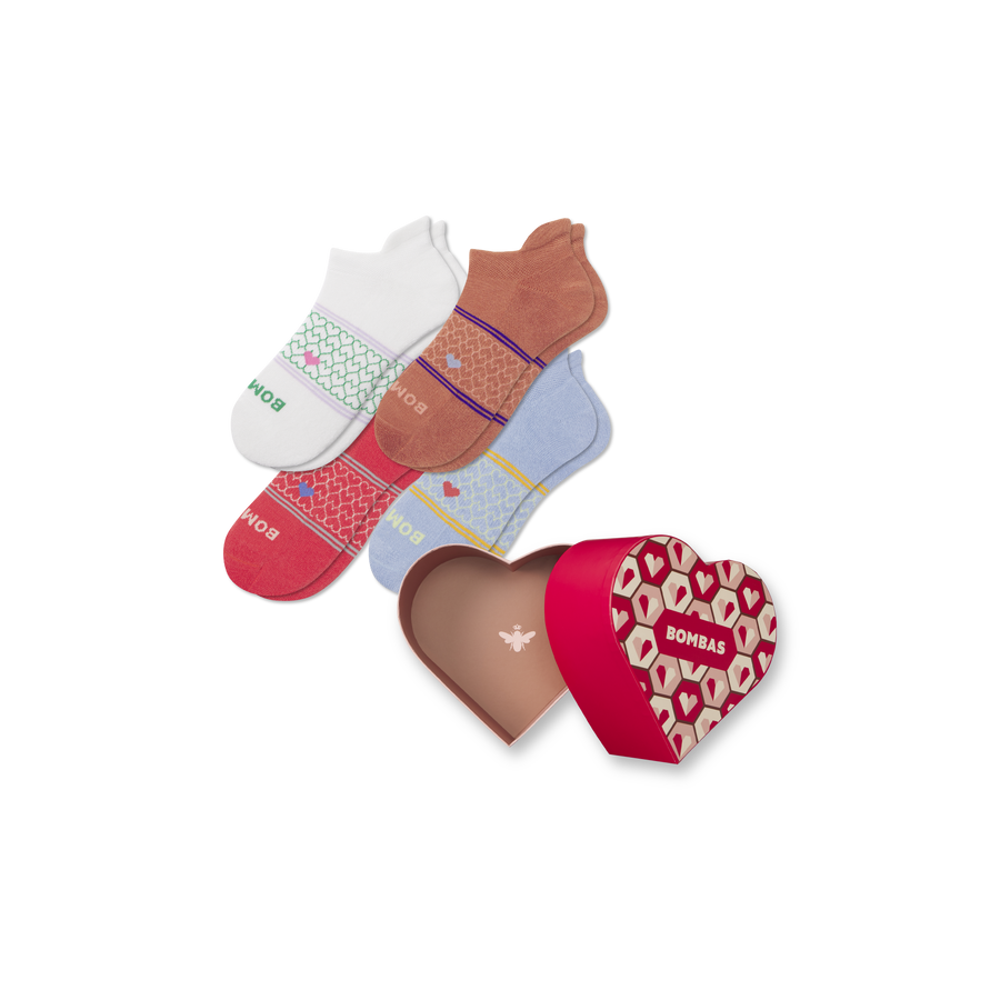 Women's Hearts Ankle Sock 4-Pack Gift Box - Easy Wrap