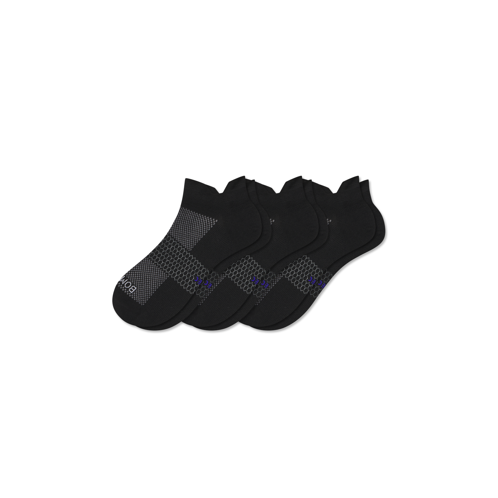 official-bombas::blacklayflatproducttransparent.png