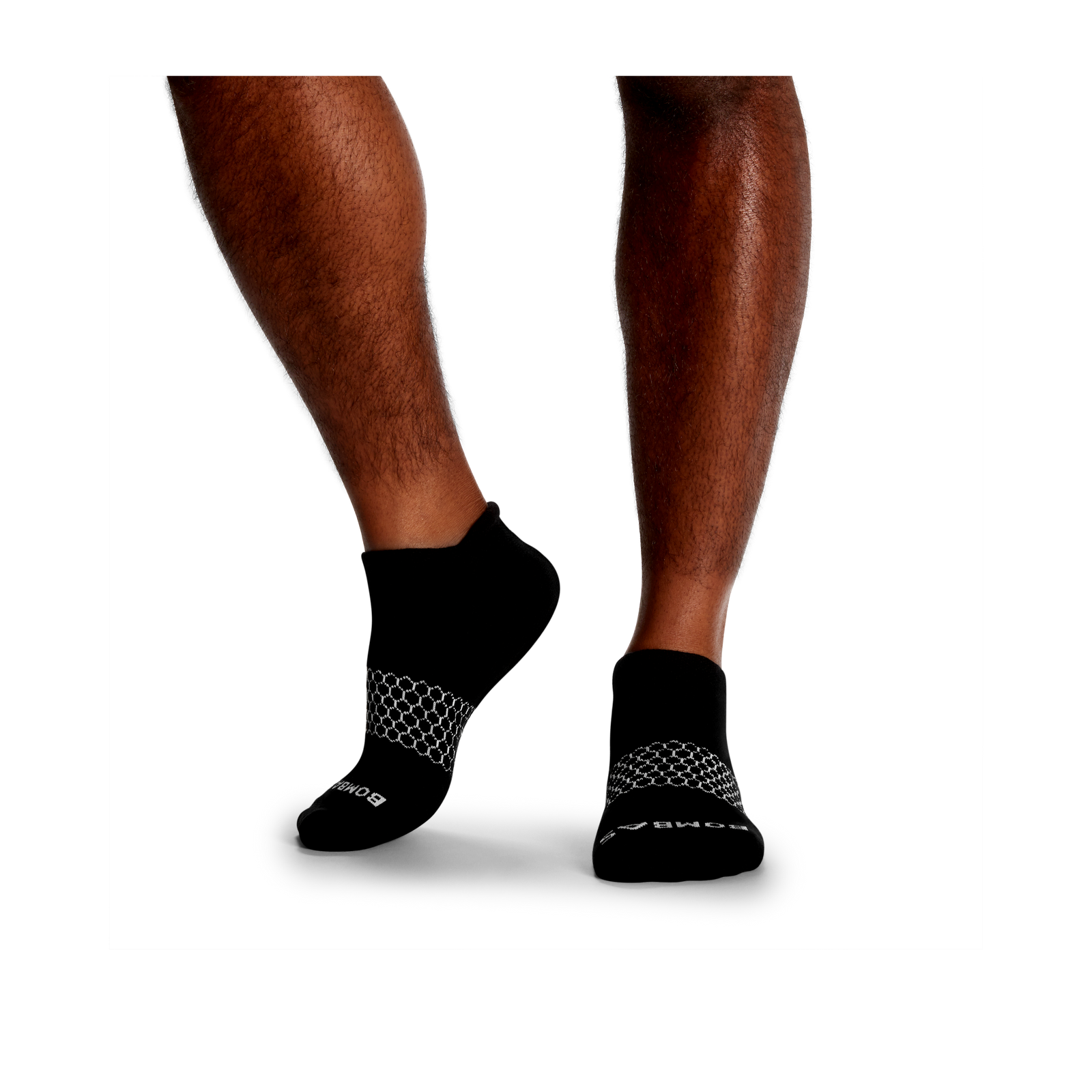 official-bombas::black-onmodel-1-transparent_d1bbed4b-8df7-46ad-a301-e7d640cf0ae5.png