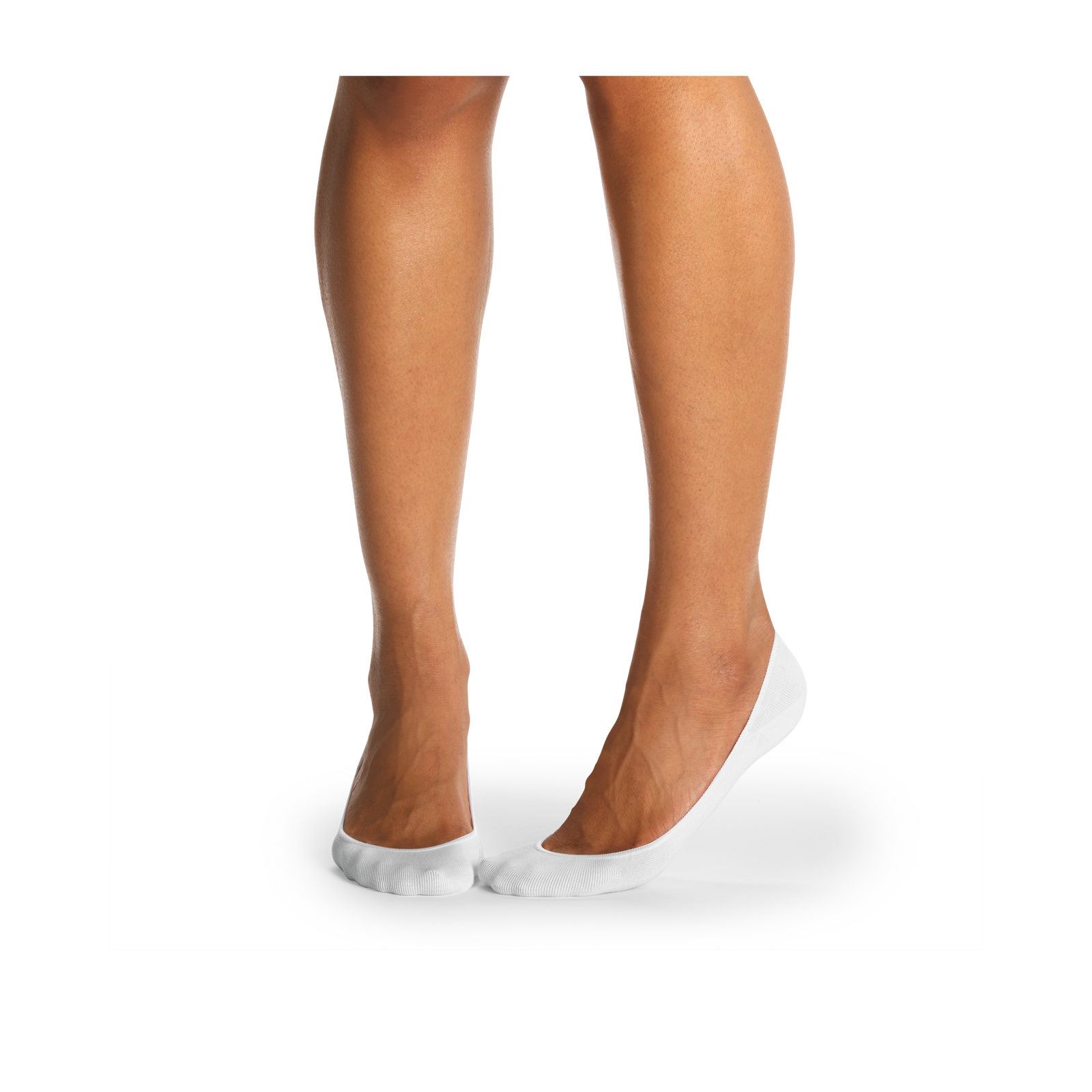 official-bombas::white-onmodel-1-transparent_7c8376e8-1b22-4fc5-8bf5-8d883f6f525f.png